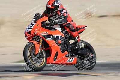 media/Nov-16-2025-Race Pace (Sun) [[8c5fa54630]]/Non Verified Riders (1st 20 Minutes)/2-Turn 10 (1010am)/